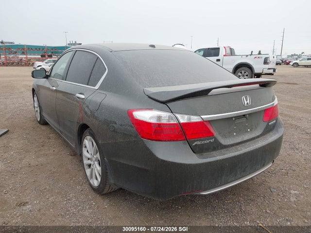 Honda Accord Touring 2015 1HGCR2F98FA804894 Image 3