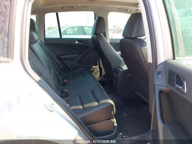 Продажа на аукционе авто 2013 Volkswagen Tiguan S/se/sel, vin: WVGJV7AX7DW520561, номер лота: 30093566