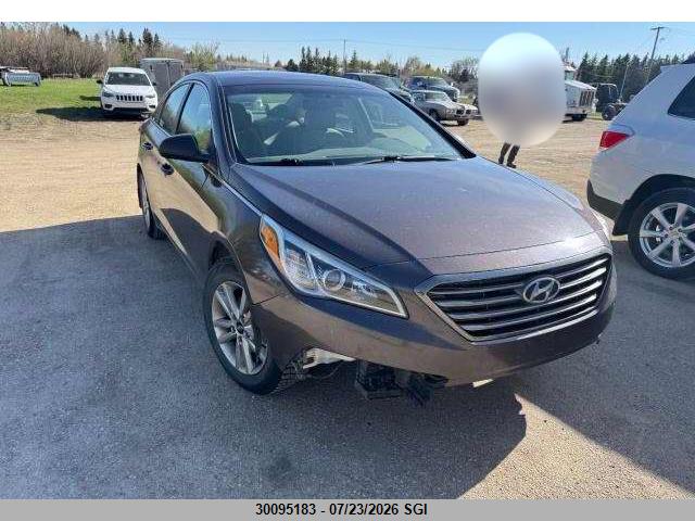 Hyundai SONATA SE 2015 5NPE24AF2FH042658 Image 14