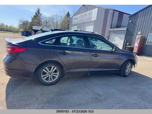 Hyundai SONATA SE 2015 5NPE24AF2FH042658 Image 4