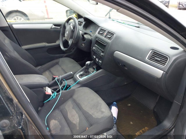 2013 Volkswagen Jetta Se მანქანა იყიდება აუქციონზე, vin: 3VWDK7AJ0DM411944, აუქციონის ნომერი: 30093647