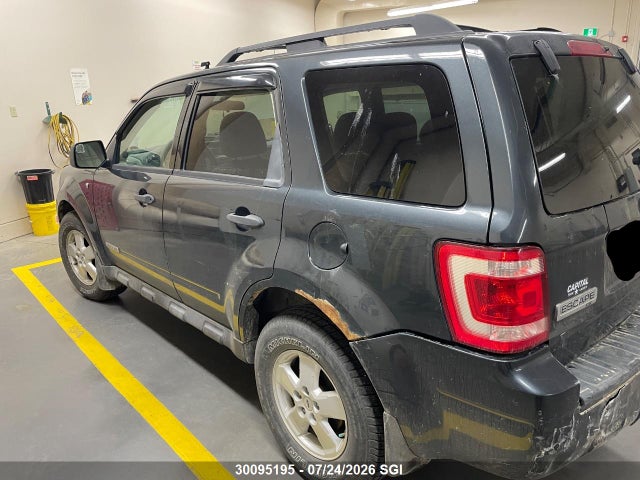 Продажа на аукционе авто 2008 Ford Escape Xlt, vin: 1FMCU93138KA27070, номер лота: 30095195