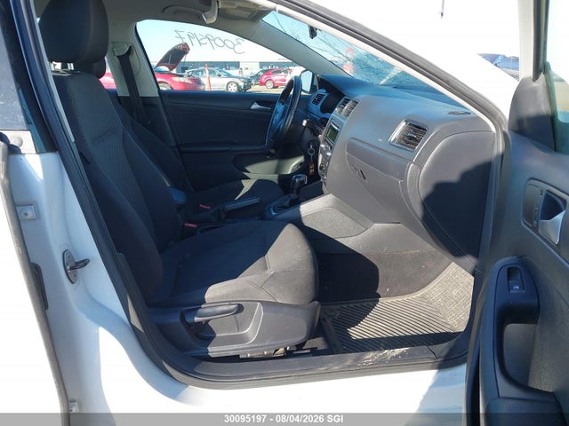 30095197 :رقم المزاد ، 3VW2K7AJ8EM256715 vin ، 2014 Volkswagen Jetta 2.0l Trendline+ مزاد بيع