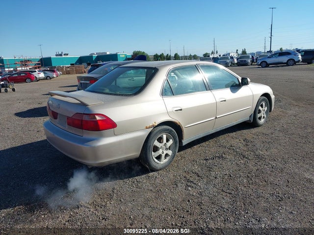 Продажа на аукционе авто 2000 Honda Accord Se, vin: 1HGCG5673YA816301, номер лота: 30095225
