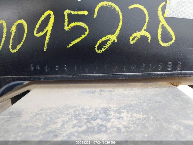 30095228 :رقم المزاد ، 4X4FSMA21VA881586 vin ، 1997 Forest River Inc. Salem مزاد بيع