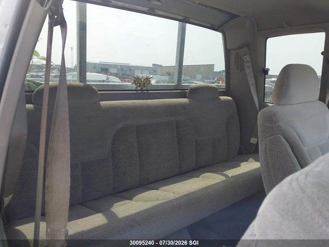 Aukcja sprzedaży 1997 Chevrolet Gmt-400 K1500, vin: 1GCEK19R9VE127069, numer aukcji: 30095240
