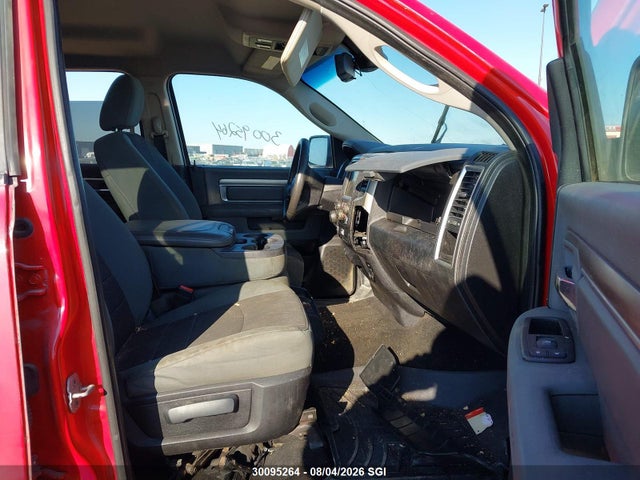 30095264 :رقم المزاد ، 1C6RR7LG1ES104661 vin ، 2014 Ram 1500 Slt مزاد بيع