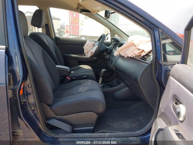 30095290 :رقم المزاد ، 3N1BC13E58L351744 vin ، 2008 Nissan Versa S/sl مزاد بيع