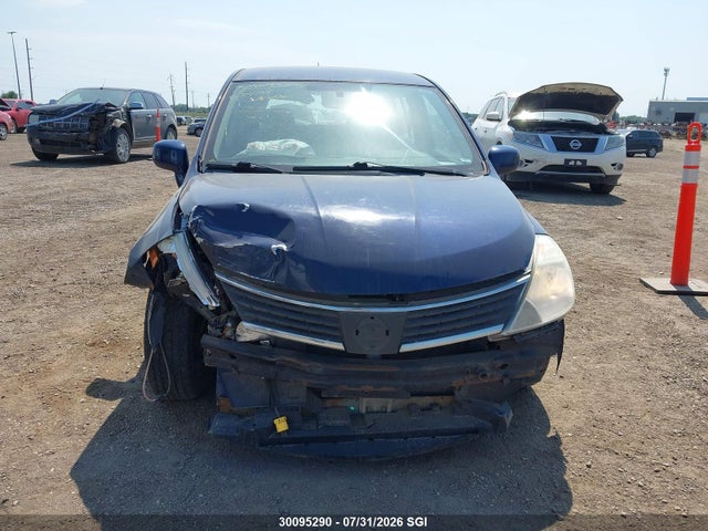 30095290 :رقم المزاد ، 3N1BC13E58L351744 vin ، 2008 Nissan Versa S/sl مزاد بيع