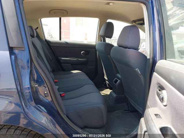 30095290 :رقم المزاد ، 3N1BC13E58L351744 vin ، 2008 Nissan Versa S/sl مزاد بيع