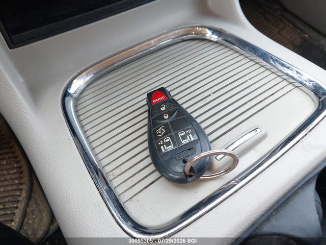 2C4RDGDG2KR687504 Dodge Grand Caravan Crew