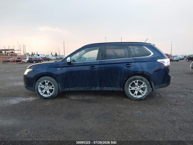 JA4JZ4AX2EZ604627 Mitsubishi OUTLANDER GT