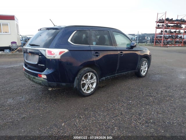 JA4JZ4AX2EZ604627 Mitsubishi OUTLANDER GT