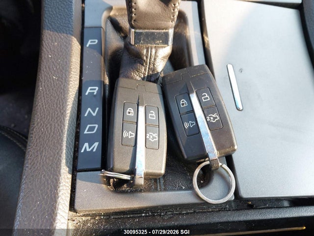 2011 Ford Taurus Sel მანქანა იყიდება აუქციონზე, vin: 1FAHP2HW4BG126591, აუქციონის ნომერი: 30095325