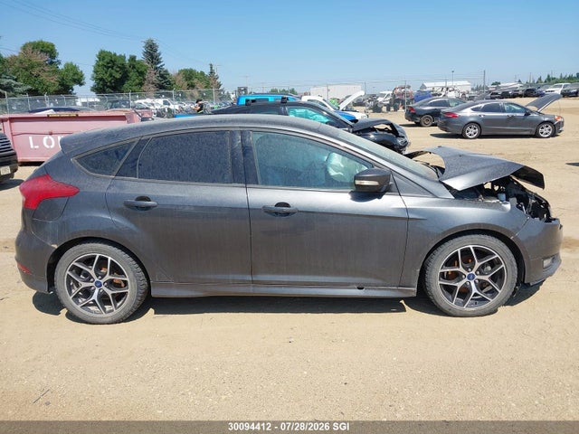 Ford FOCUS SE 2016 1FADP3K26GL392574 Image 12