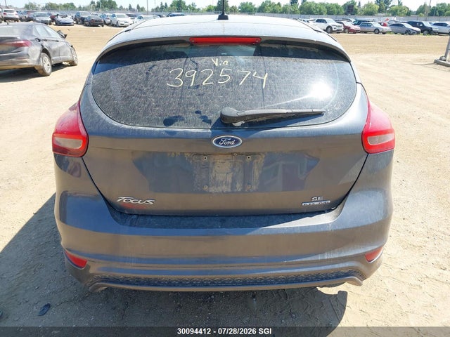 Ford FOCUS SE 2016 1FADP3K26GL392574 Image 15