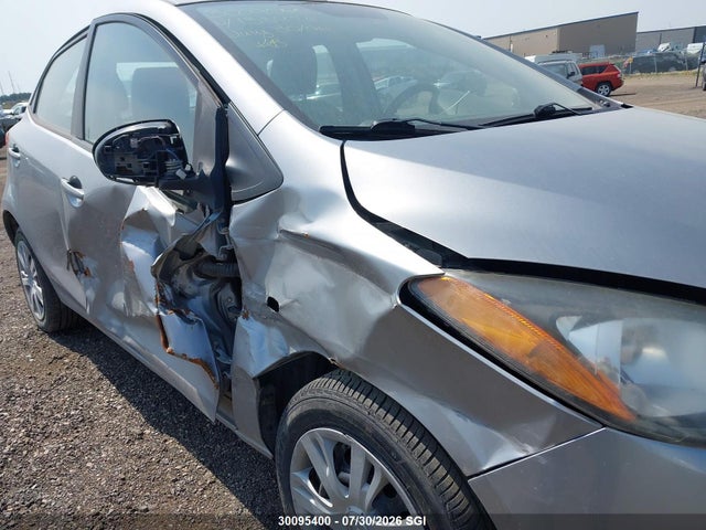 2012 Mazda Mazda2 მანქანა იყიდება აუქციონზე, vin: JM1DE1KY7C0138974, აუქციონის ნომერი: 30095400