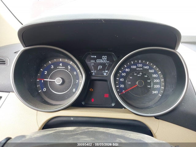 2011 Hyundai Elantra Gls/limited მანქანა იყიდება აუქციონზე, vin: 5NPDH4AE7BH014723, აუქციონის ნომერი: 30095402