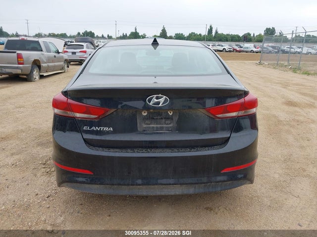 30095355 :رقم المزاد ، KMHD84LF0HU374254 vin ، 2017 Hyundai Elantra Se/value/limited مزاد بيع