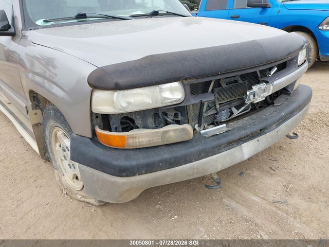 30050801 :رقم المزاد ، 2GCEC19V6Y1281013 vin ، 2000 Chevrolet Silverado C1500 مزاد بيع