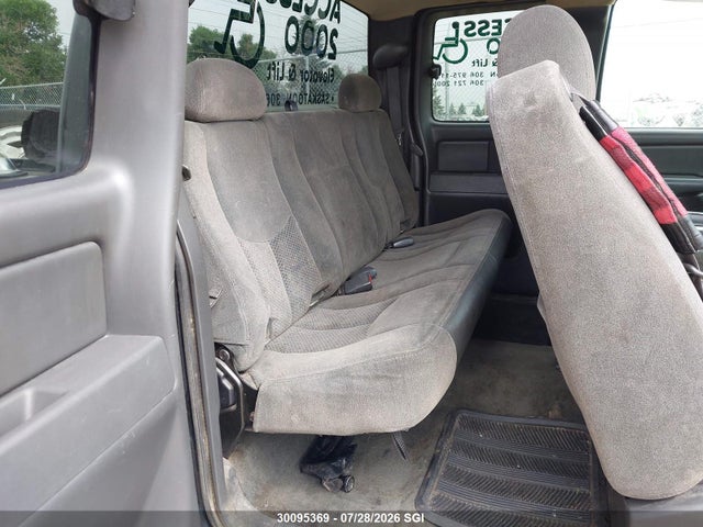 30095369 :رقم المزاد ، 2GCEK19V651354427 vin ، 2005 Chevrolet Silverado K1500 مزاد بيع
