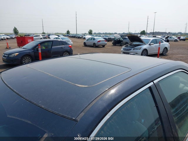 30095425 :رقم المزاد ، 4T1BK1FK1CU010546 vin ، 2012 Toyota Camry Se/xle مزاد بيع