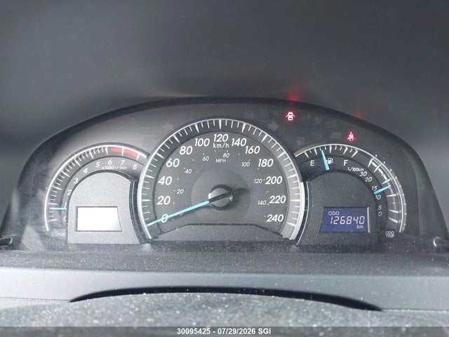 30095425 :رقم المزاد ، 4T1BK1FK1CU010546 vin ، 2012 Toyota Camry Se/xle مزاد بيع