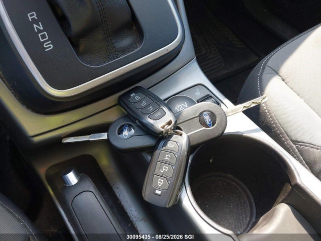 Продаж на аукціоні авто 2013 Ford Escape Se, vin: 1FMCU9GX8DUD20136, номер лоту: 30095435
