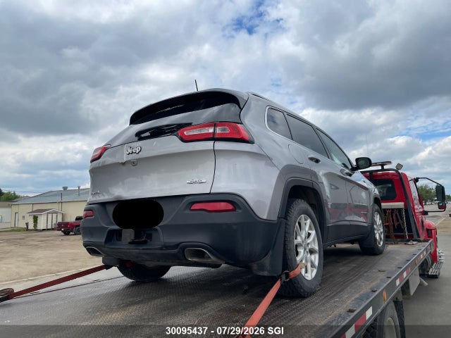 Jeep Cherokee Latitude 2016 1C4PJMCS4GW259453 Image 4