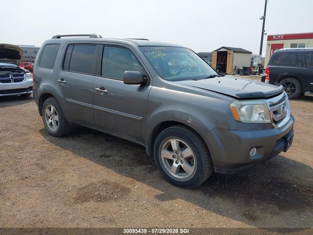 Auction sale of the 2011 Honda Pilot Exln, vin: 5FNYF4H74BB014952, lot number: 30095439