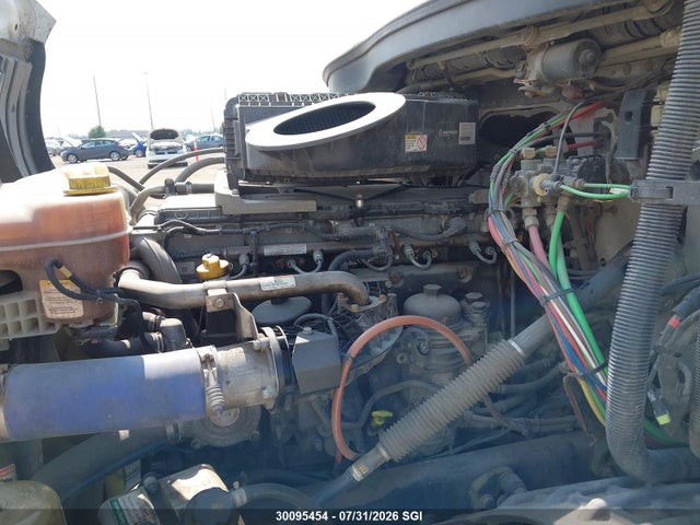 Freightliner Cascadia 126 2021 1FUJHHDR3MLMT9484 Image 10