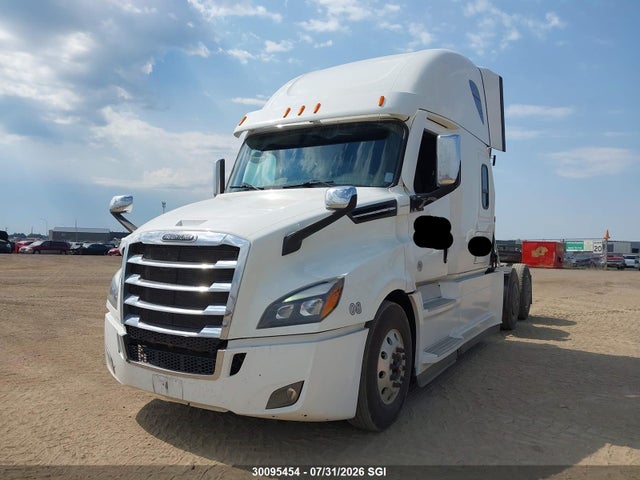 Freightliner Cascadia 126 2021 1FUJHHDR3MLMT9484 Image 2