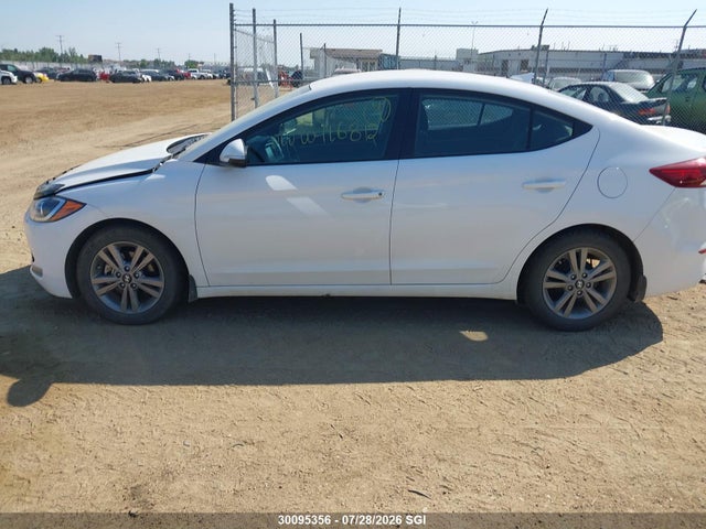 2017 Hyundai Elantra Gl მანქანა იყიდება აუქციონზე, vin: KMHD84LFXHU169637, აუქციონის ნომერი: 30095356