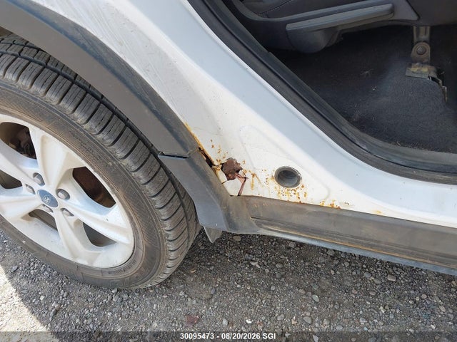 Ford ESCAPE SE 2014 1FMCU9G9XEUA95480 Image 17
