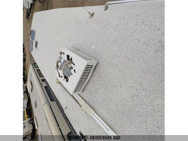 Продажа на аукционе авто 2001 Vanguard National Trailer Corp Vanguard Std W253sl, vin: 2PEFG215211010957, номер лота: 30095488