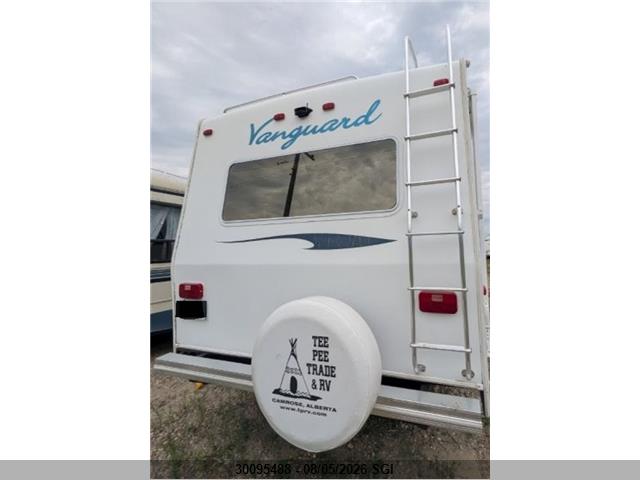 Продажа на аукционе авто 2001 Vanguard National Trailer Corp Vanguard Std W253sl, vin: 2PEFG215211010957, номер лота: 30095488