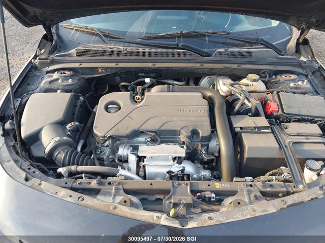 1G1ZD5ST1JF181617 Chevrolet MALIBU LT