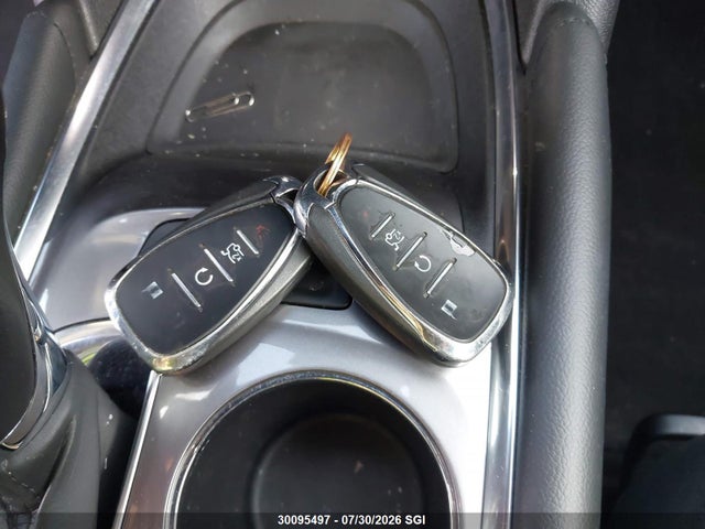 1G1ZD5ST1JF181617 Chevrolet MALIBU LT