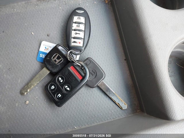 2010 Honda Odyssey Ex მანქანა იყიდება აუქციონზე, vin: 5FNRL3H53AB506537, აუქციონის ნომერი: 30095518