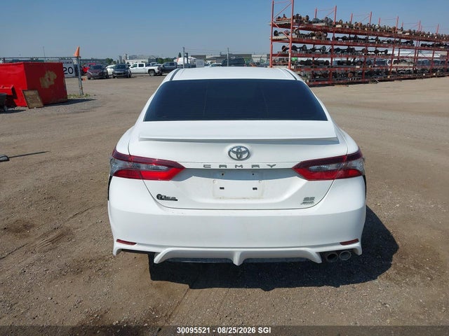 4T1G11BK6MU047348 Toyota Camry Se/se Night Shade
