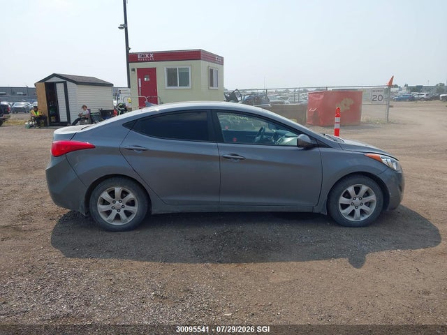 30095541 :رقم المزاد ، 5NPDH4AE4DH289338 vin ، 2013 Hyundai Elantra Gls/limited مزاد بيع