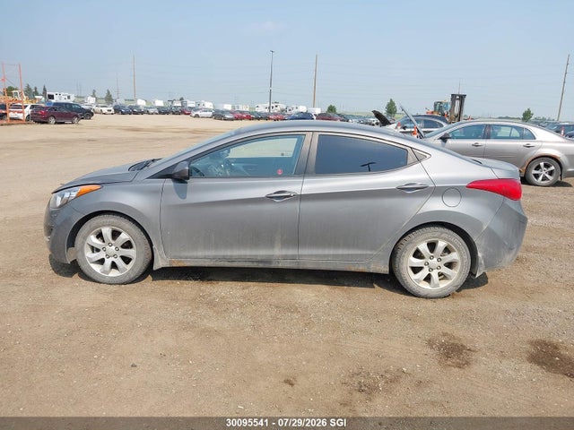 30095541 :رقم المزاد ، 5NPDH4AE4DH289338 vin ، 2013 Hyundai Elantra Gls/limited مزاد بيع