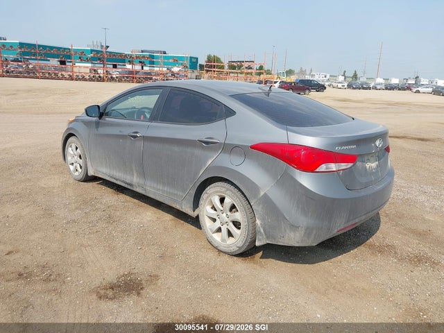 30095541 :رقم المزاد ، 5NPDH4AE4DH289338 vin ، 2013 Hyundai Elantra Gls/limited مزاد بيع