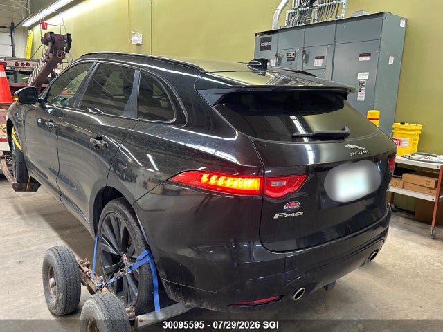 SADCM2BV4HA891555 Jaguar F-PACE S