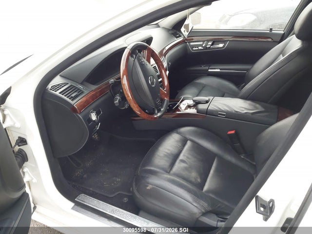2011 Mercedes-benz S 550 4matic მანქანა იყიდება აუქციონზე, vin: WDDNG8GB0BA392715, აუქციონის ნომერი: 30095598