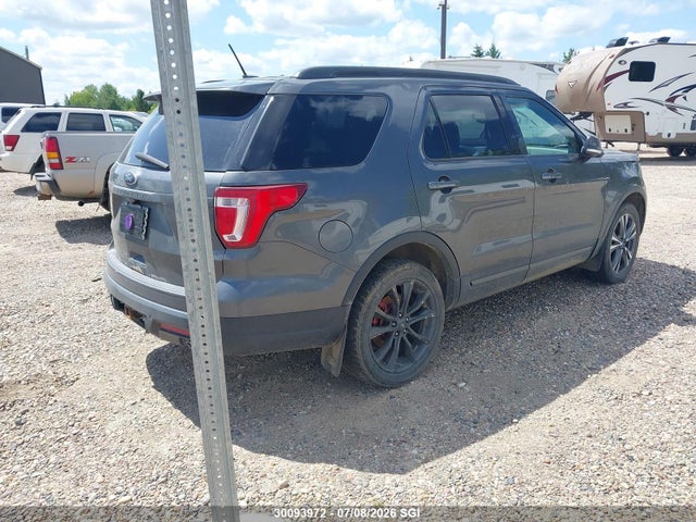 Ford EXPLORER XLT 2019 1FM5K8D80KGA13819 Image 4