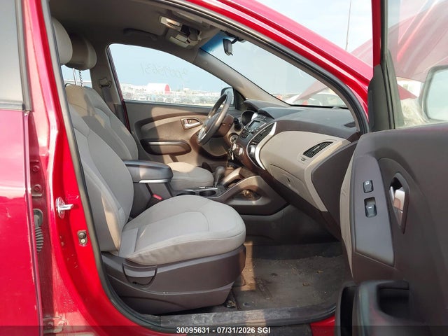 30095631 :رقم المزاد ، KM8JT3AB2DU735795 vin ، 2013 Hyundai Tucson Gl مزاد بيع