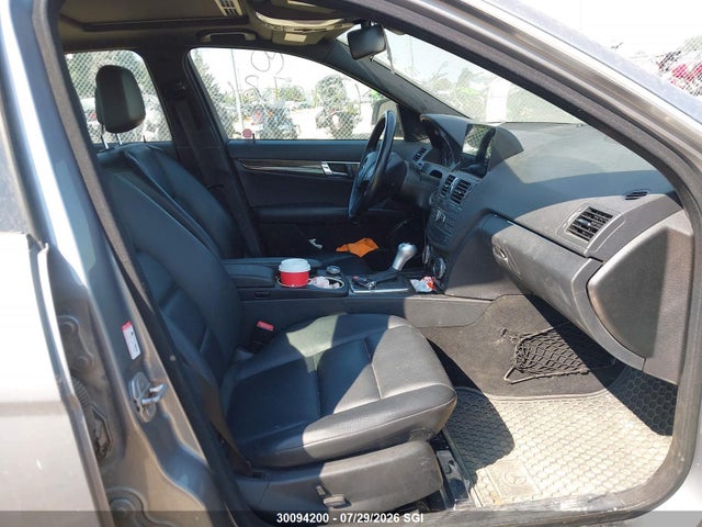 2009 Mercedes-benz C 230 4matic მანქანა იყიდება აუქციონზე, vin: WDDGF85X59F325888, აუქციონის ნომერი: 30094200
