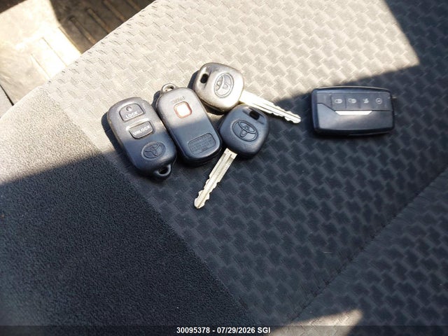 Продаж на аукціоні авто 2008 Toyota Corolla Ce/le/s, vin: 2T1BR32E08C889456, номер лоту: 30095378