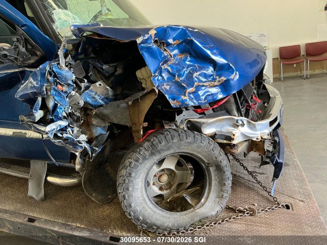 30095653 :رقم المزاد ، 2GTEK19T231293296 vin ، 2003 Gmc New Sierra K1500 مزاد بيع